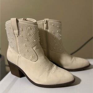 Cream Pearl-Embellished Cowboy Boots